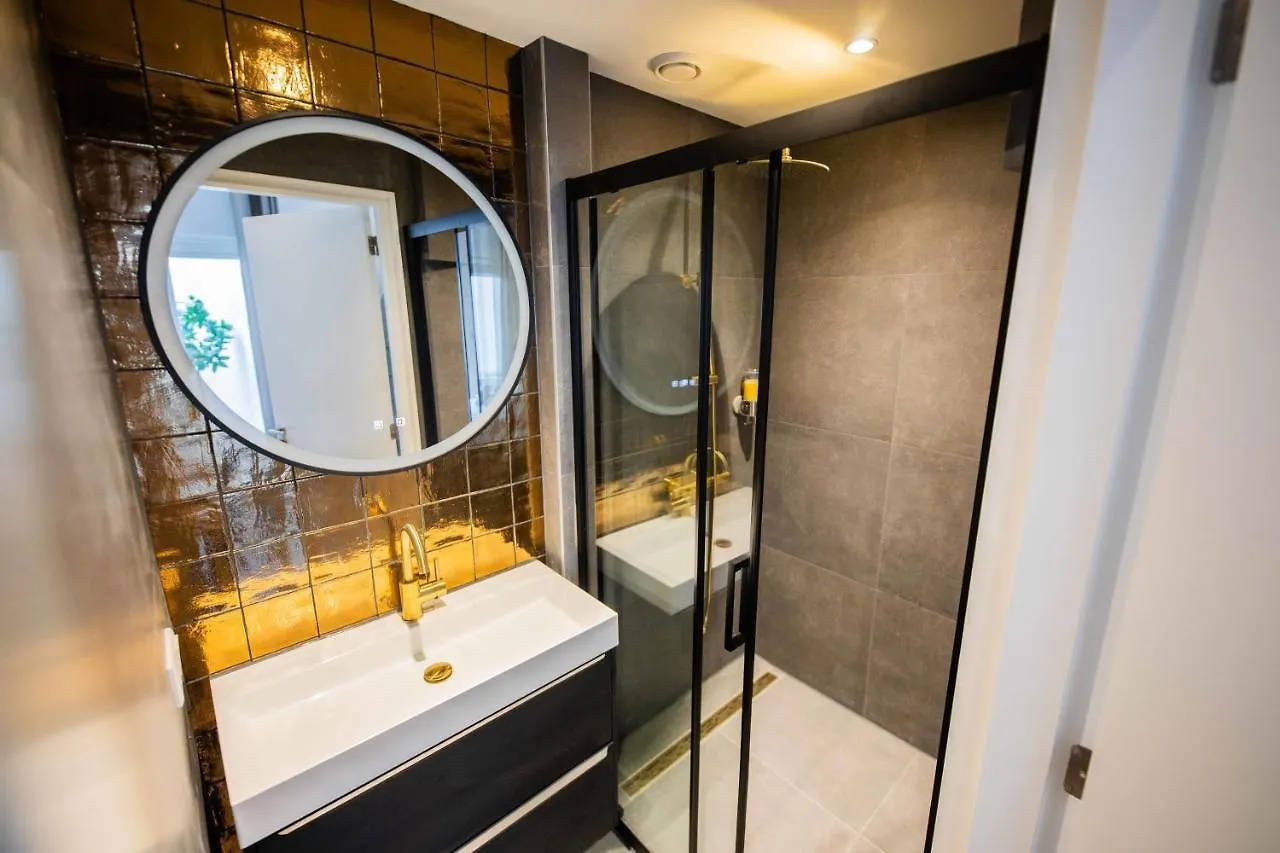 Historical 80M2 Retreat With Sauna Option - R51B Eindhoven 0*,